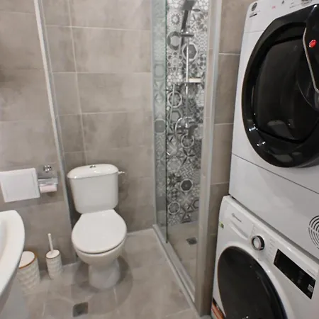 Modern Studio In With Free Parking Апартамент Варна