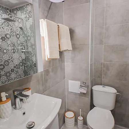 Modern Studio In With Free Parking * Варна